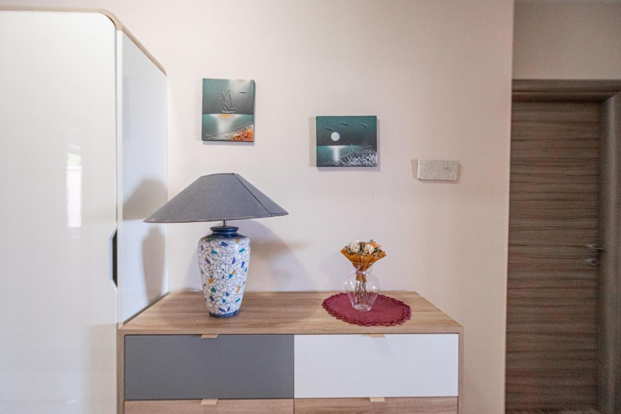 Two-Bedroom Apartment In Crikvenica Xcvii Eksteriør bilde